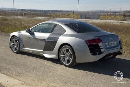 Audi R8 Replica