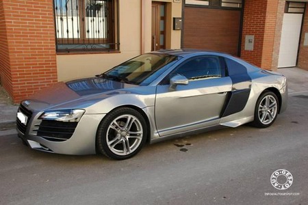 Audi R8 Replica