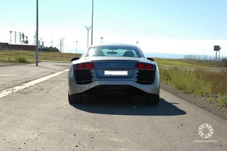 Audi R8 Replica