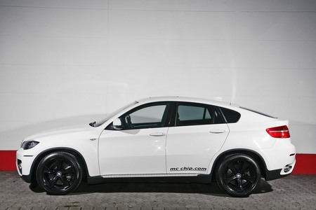 BMW X6 White Shark