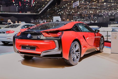 BMW i8 Protonic Red Edition photo Geneva 3