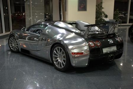 Bugatti Veyron in Abu-Dhabi