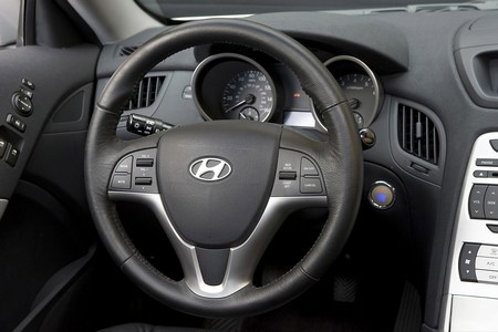 Hyundai Genesis Coupe