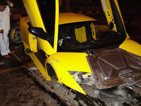 Lamborghini Murcielago LP640 crash