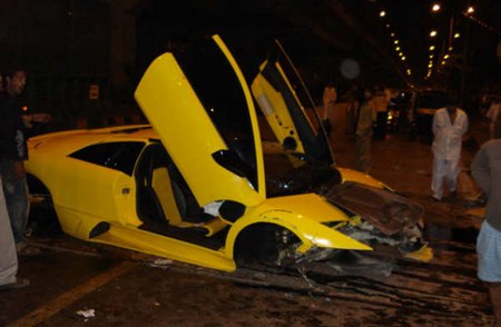 Lamborghini Murcielago LP640 crash