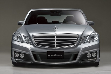 Mercedes-Benz E-Class Black-Bison Sports Package by Wald International