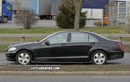 Mercedes-Benz S-Class 2010 Spyshots