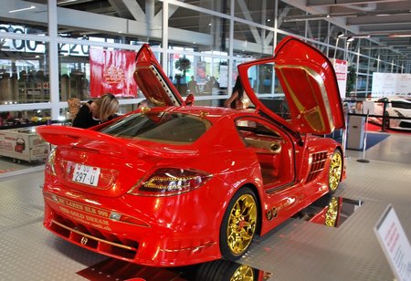 Mercedes-Benz SLR McLaren 999 Red Gold Dream