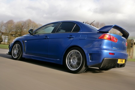 Mitsubishi Lancer EVO X FQ-400