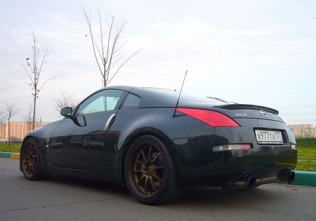 Nissan 350Z Uservice.ru