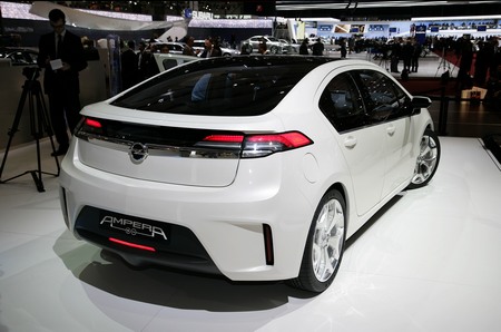 Opel Ampera