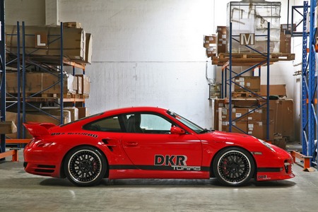 Porsche 911 Turbo by DKR