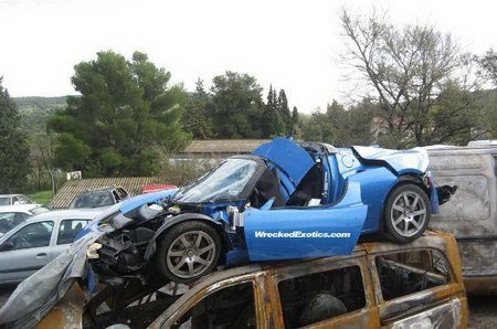 Tesla Roadster Crash