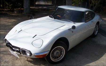 Toyota 2000GT