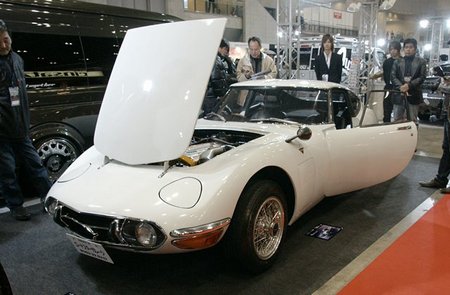 Toyota 2000GT