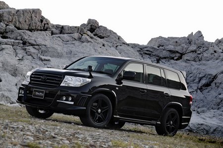 Toyota Land Cruiser Black Bison by Wald International