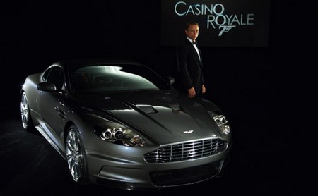 Aston Martin DBS James Bond