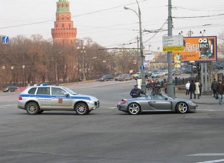 Police Cayenne Moscow