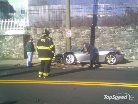 Porsche Carrera GT crash