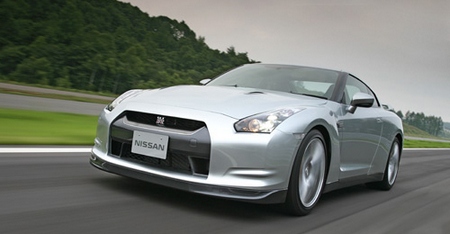 Nissan GT-R